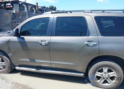 2008 Toyota Sequoia Limited 5.7L V8 из США, поврежденный, VIN 5TDZY68A98S001270